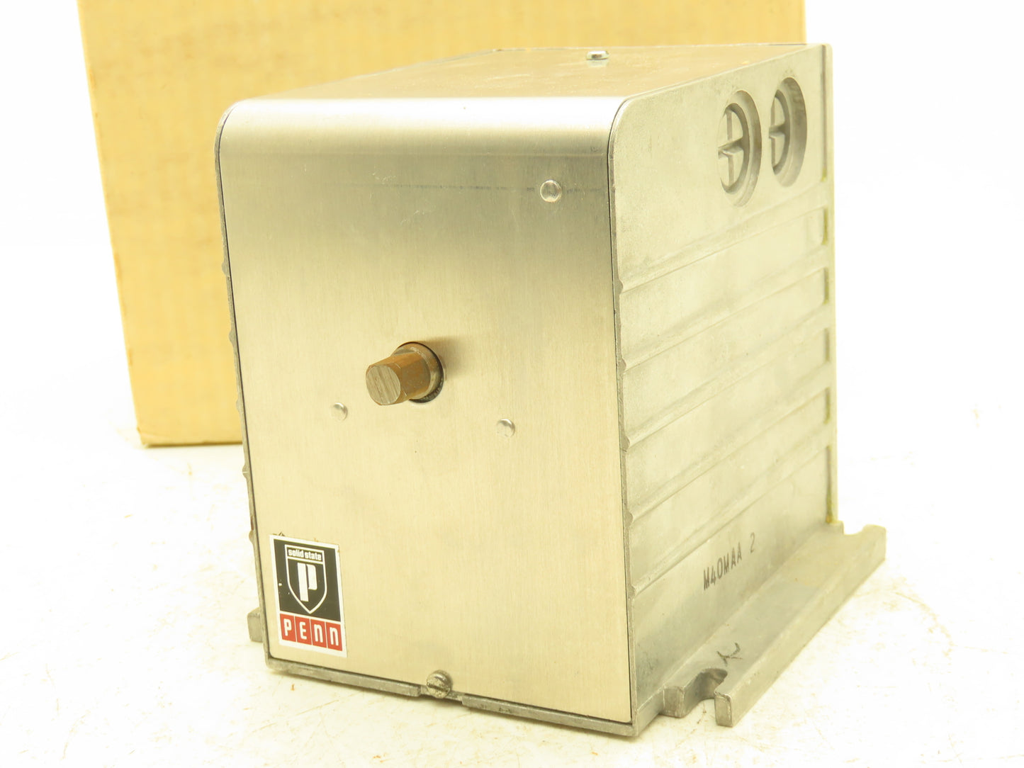 Johnson Controls M40MAA-2 Damper Actuator Motor 90 Deg Fixed Travel 120VAC/24VDC