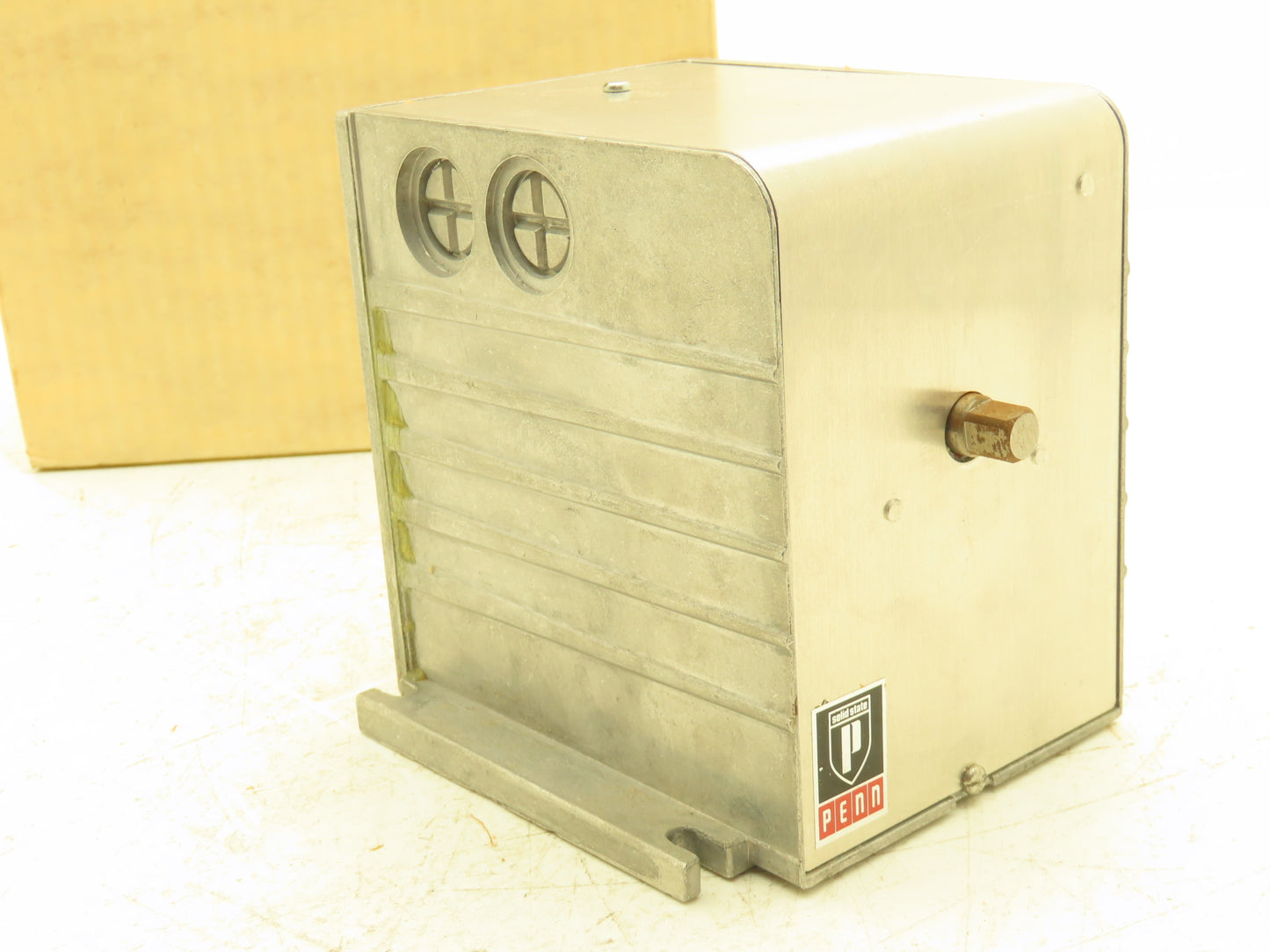 Johnson Controls M40MAA-2 Damper Actuator Motor 90 Deg Fixed Travel 120VAC/24VDC