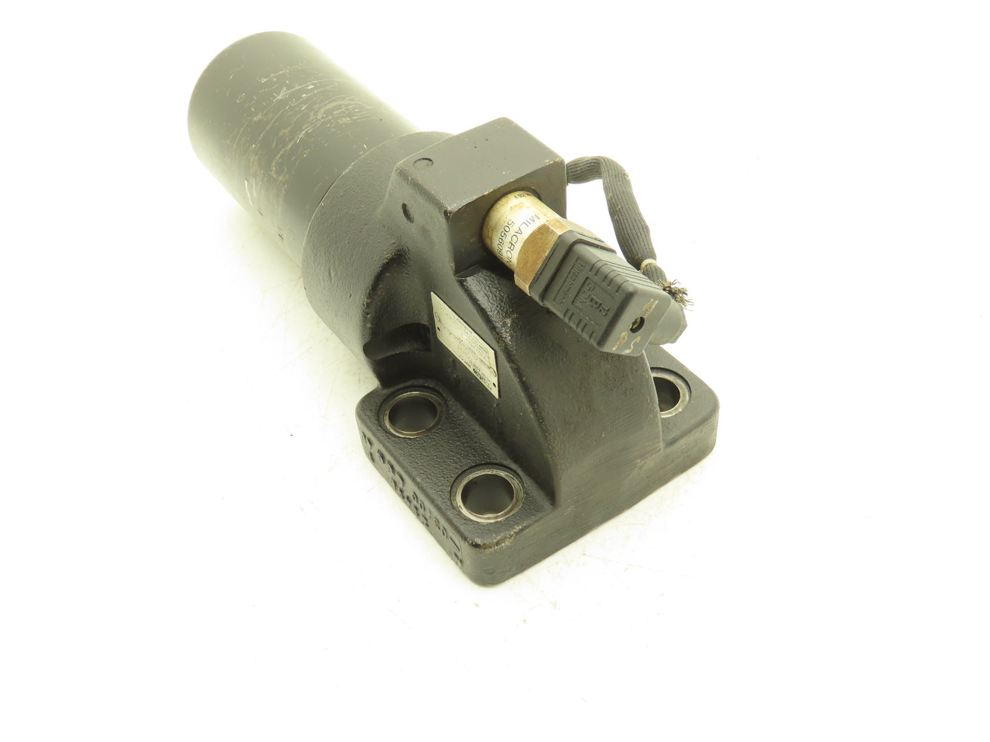 Hycon Hydac 5036204-4 Hydraulic Filter 3600psi 4-Bolt SAE w/Indicator