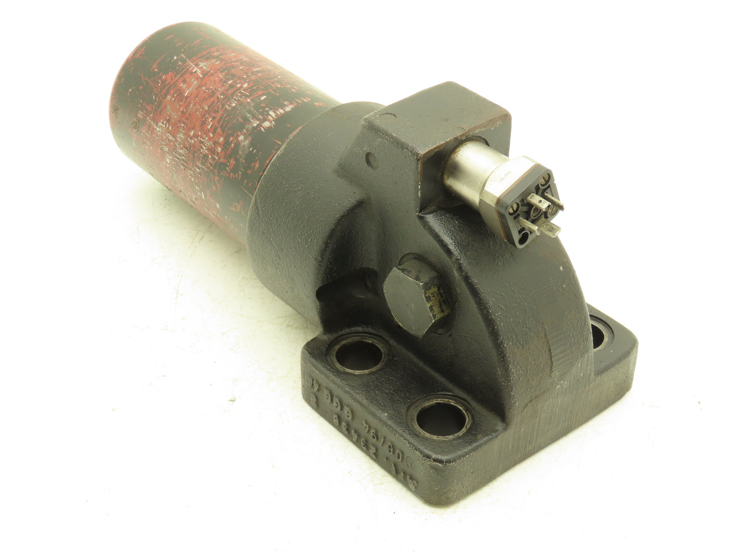 Hycon DFBNHC240AFE10C1.0/BYP-S0107H Hydraulic Filter 4-Bolt SAE w/Indicator