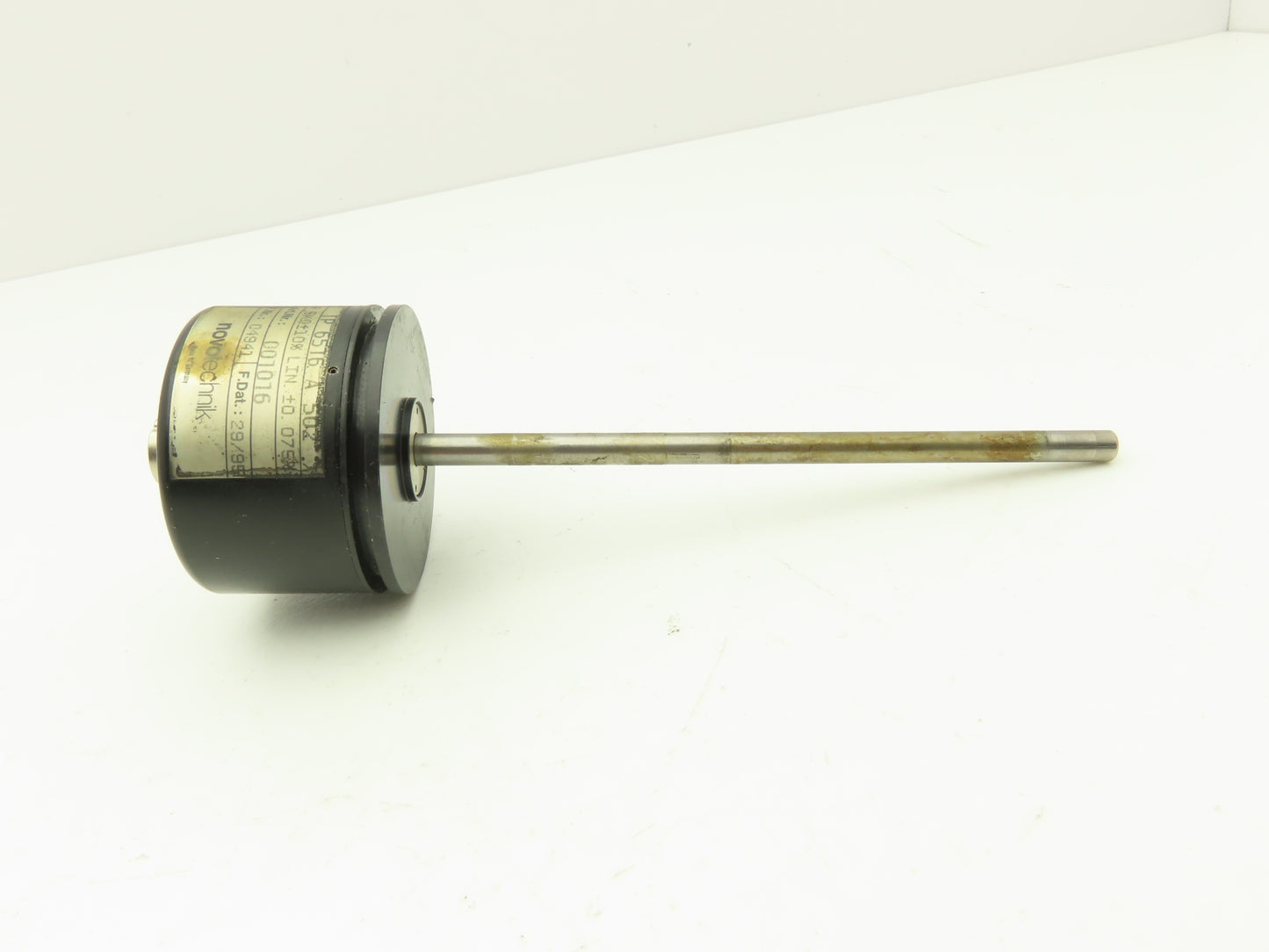 Novotechnik 001016 Linear Taper Position Potentiometer Geared Analog Output