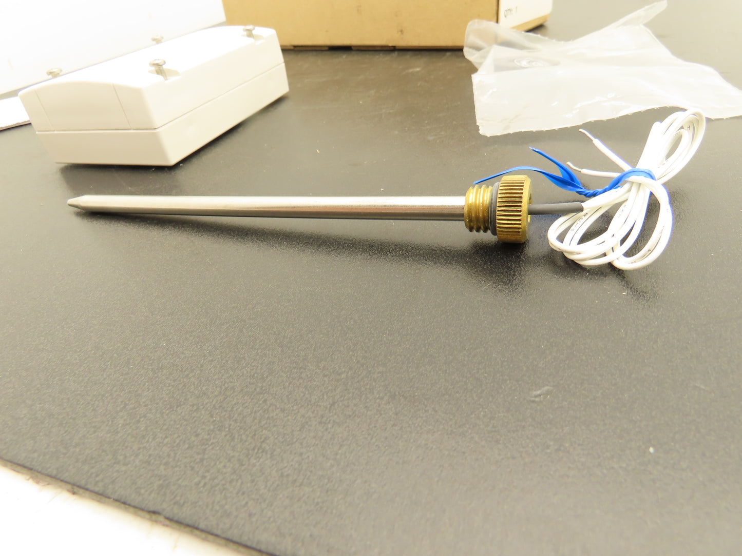 T.A.C TT-D-6-1 Duct Immersion Sensor 6" Probe 2 Wire