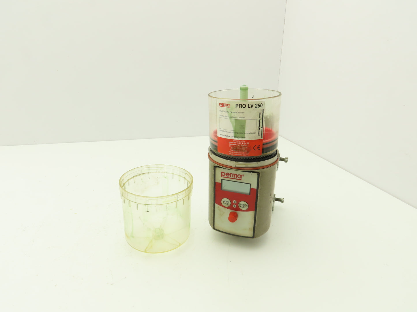 Perma PRO Multi-Point Digital Lubricator Battery Operated LV 250cc Cartridge