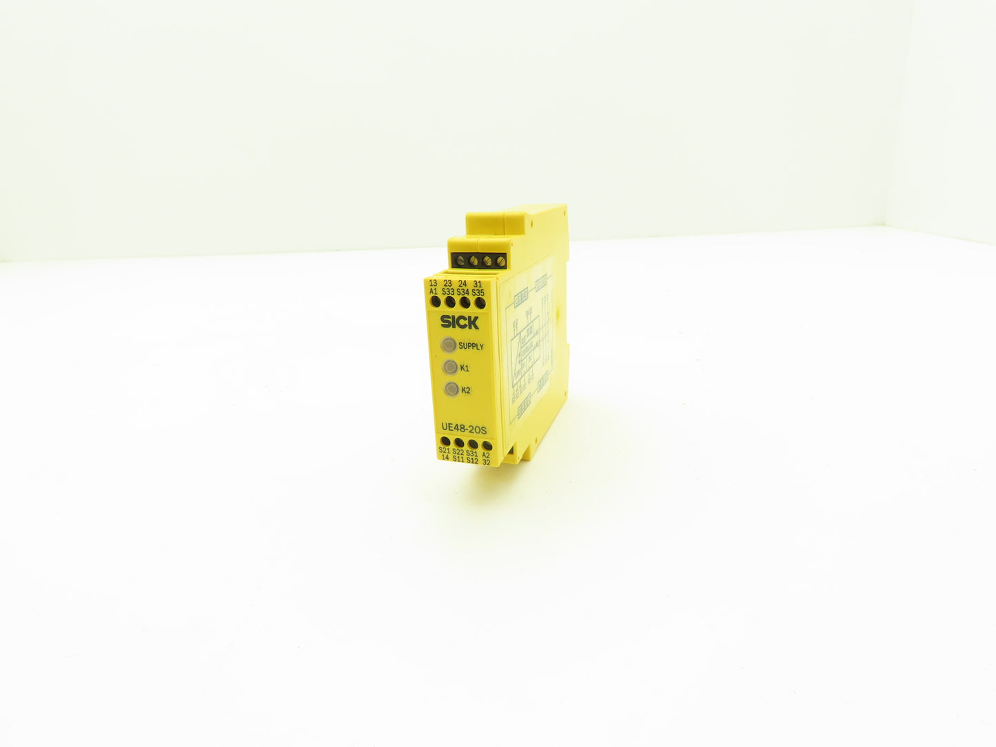 Sick UE48-20S2D2 Machine Safety Relay Module 24V 25ms Response Time Din Mount