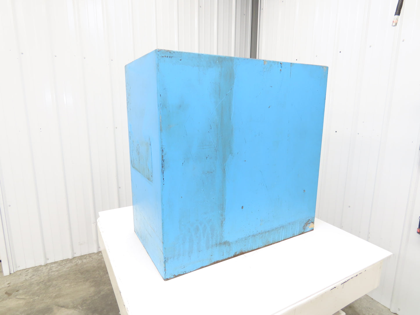 Strong Hold Extreme Duty 12 GA Counter-Height Cabinet 2 Shelf 36x20x36"