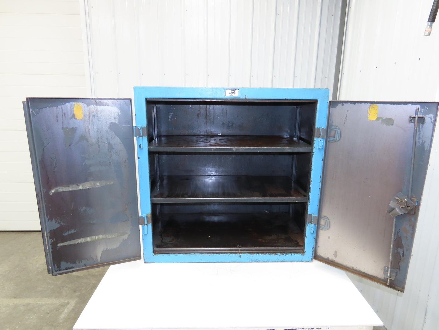 Strong Hold Extreme Duty 12 GA Counter-Height Cabinet 2 Shelf 36x20x36"