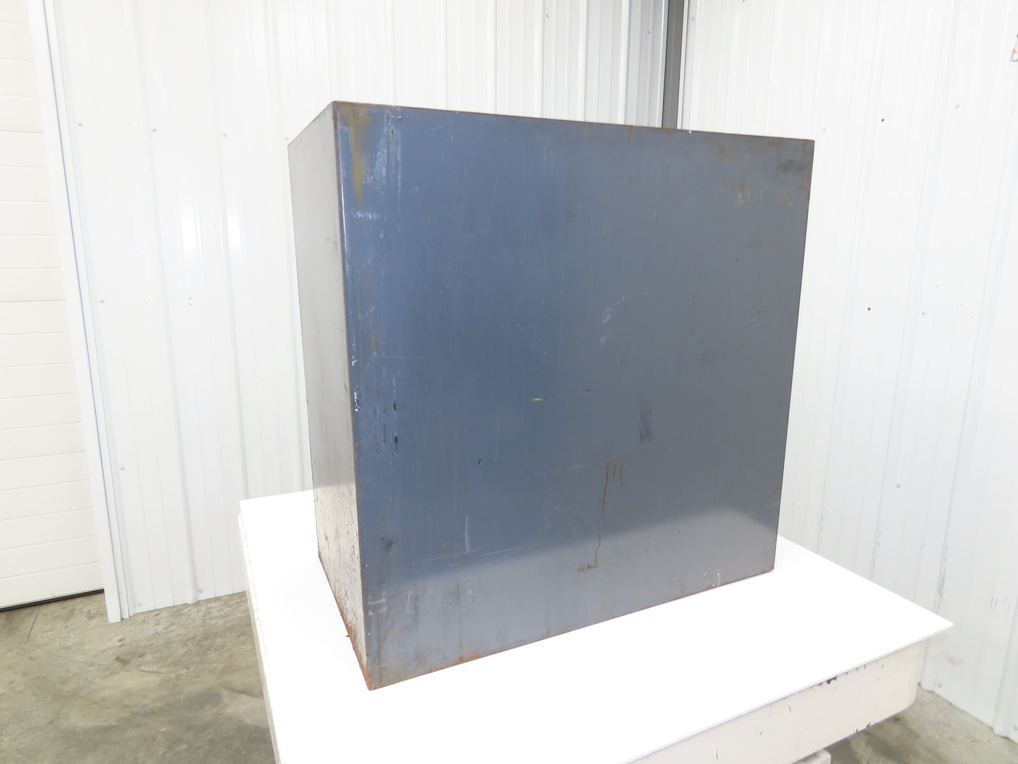 Strong Hold Extreme Duty 12 GA Counter-Height Cabinet 2 Shelf 36x20x36"