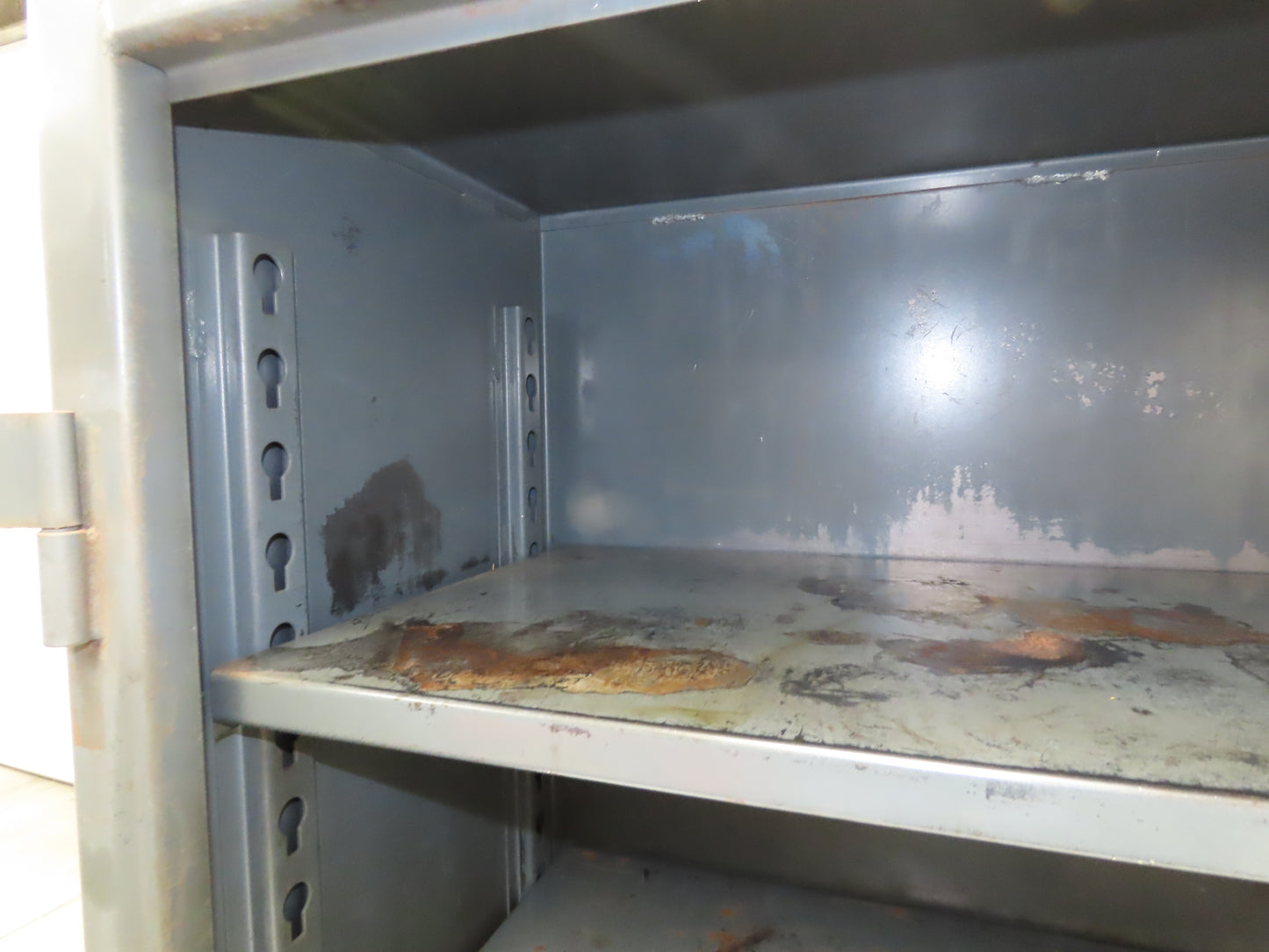 Strong Hold Extreme Duty 12 GA Counter-Height Cabinet 2 Shelf 36x20x42"