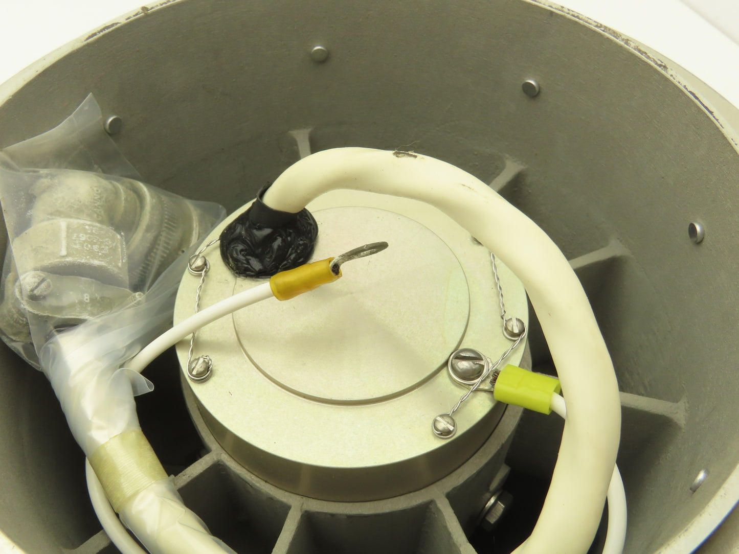 Dynamic Air M6671H-1A1 Vane Axial Fan 1100 CFM 115V 3PH 400Hz 8.5"OD 3-Blade