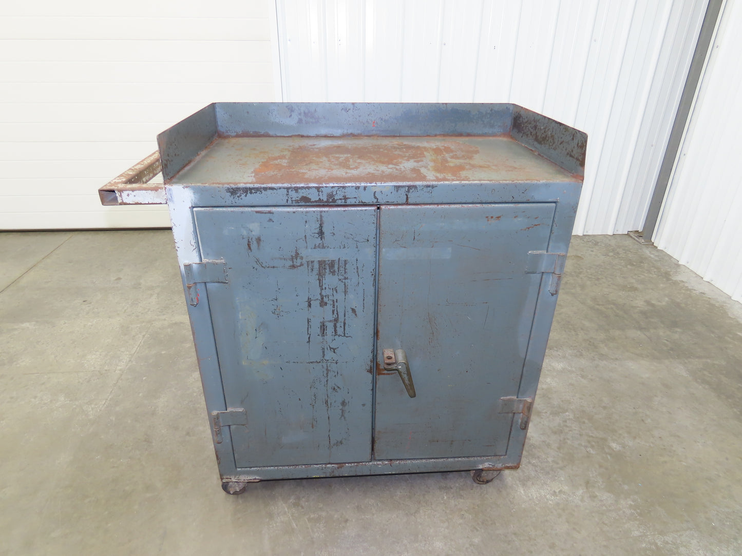 Strong Hold 12 GA Counter-Height Cabinet 2 Shelf 36x20x36" Tool Cart