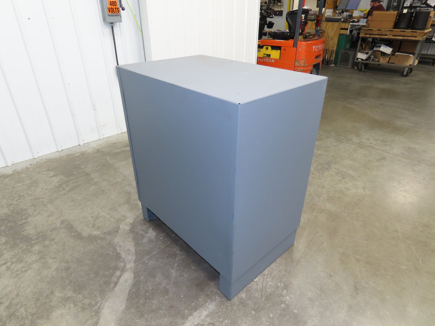 Durham Extreme Duty 14 GA Counter-Height Cabinet 2 Shelf 36x24x42"