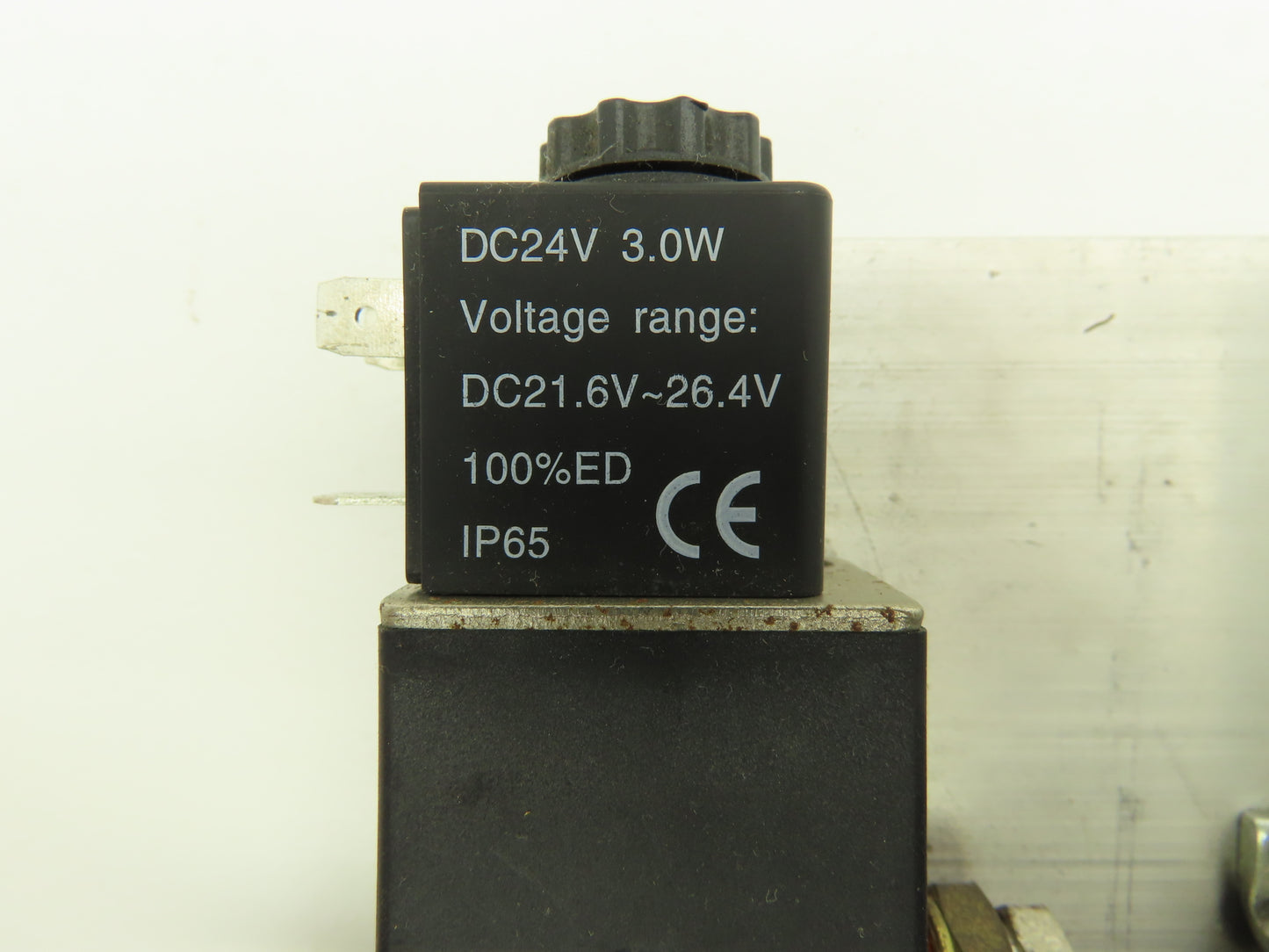 Nitra/Festo AVS-533C2-24D Pneumatic Solenoid & On/Off Valve w/Filter/Regulator