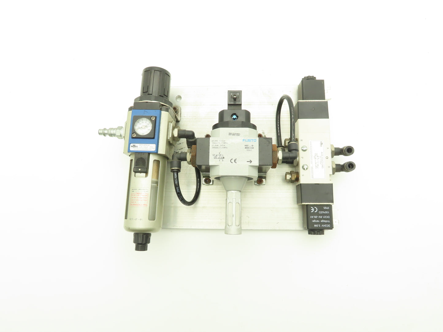Nitra/Festo AVS-533C2-24D Pneumatic Solenoid & On/Off Valve w/Filter/Regulator