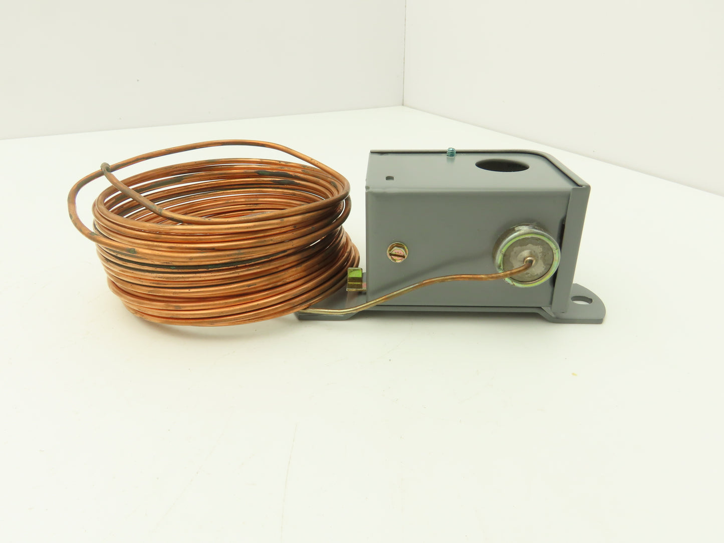 Johnson Controls A11A-1C Low Temperature Cutout Control 35/45 Deg Manuel Reset