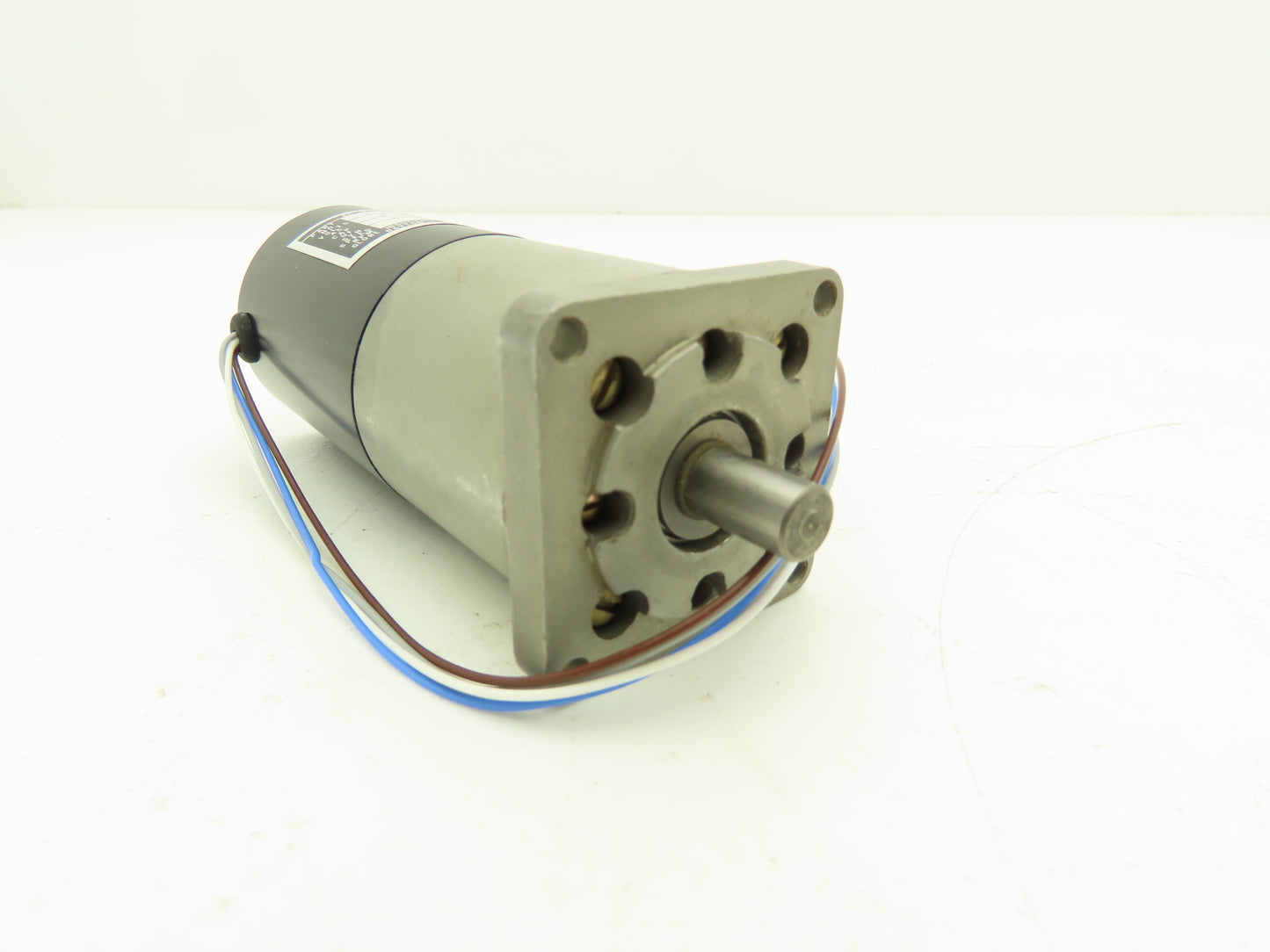 Globe Motors 83A114-3382 Gearcase Motor 20Watt 115VAC 1PH .354 RPM