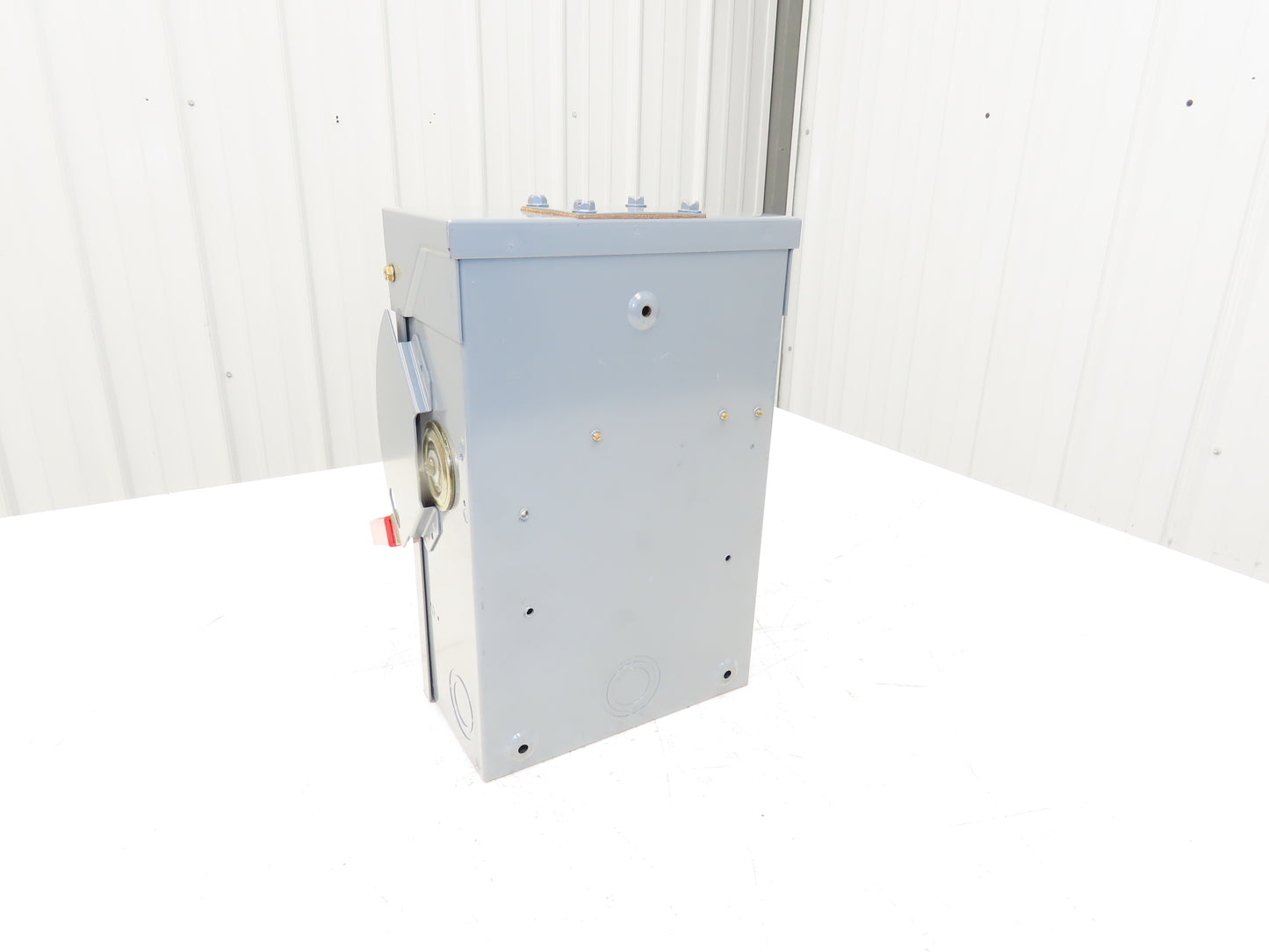 Cutler Hammer DG322URB Safety Disconnect Switch 60A 240V 3 Pole Non Fused 3R