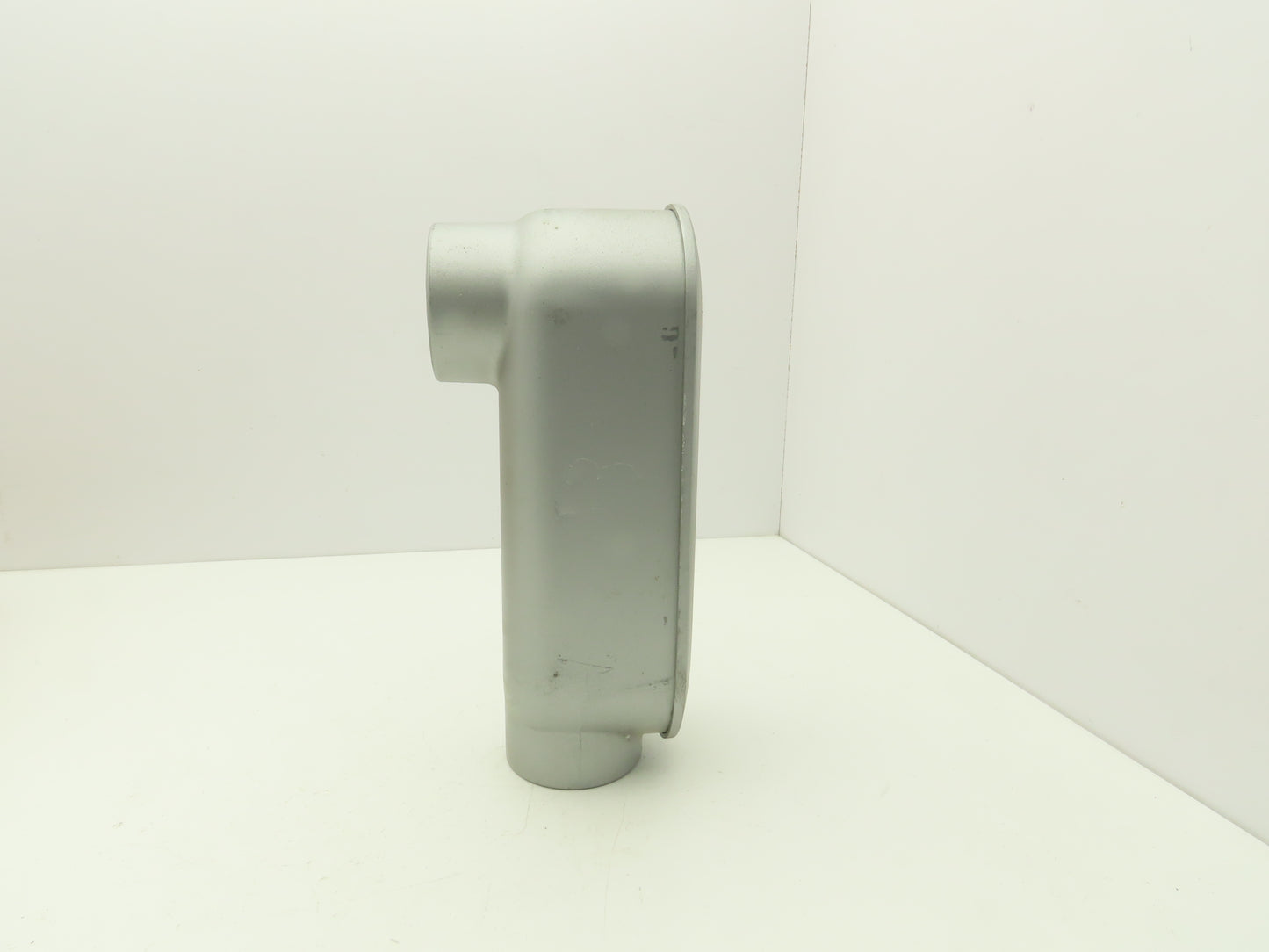 Red Dot ALB-7 Conduit Body Series A Type LB Size 2-1/2" Die Cast Aluminum