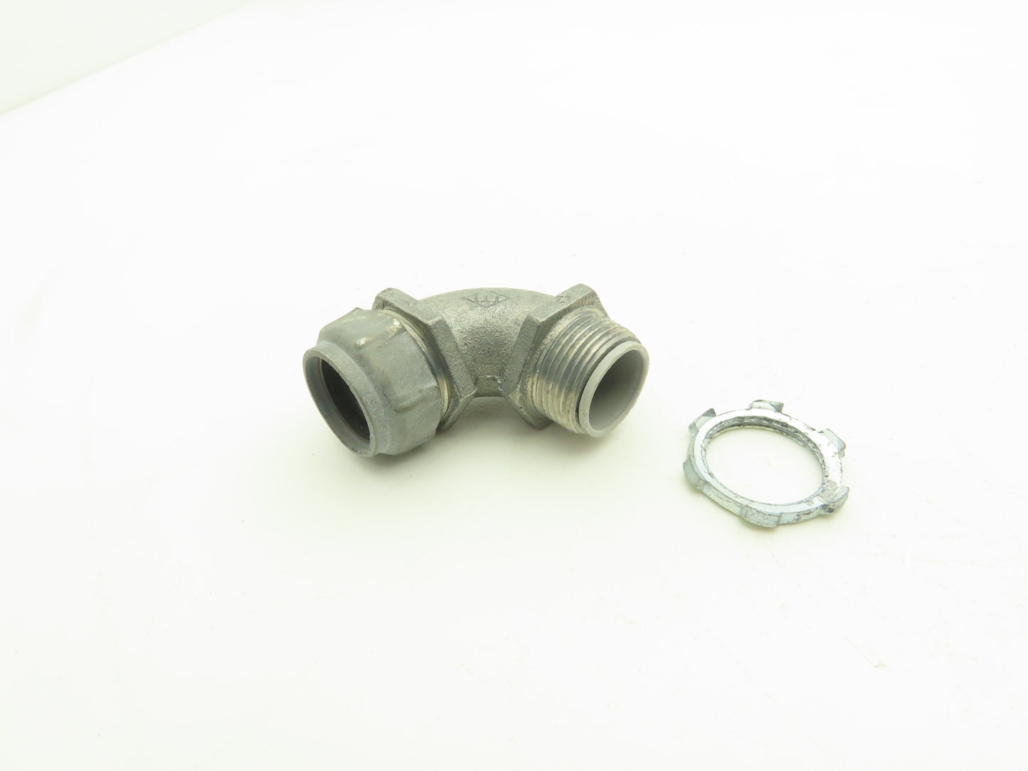 Efcor 3/4" 90° Elbow EMT Metallic Conduit Connector Fitting  Box of 25