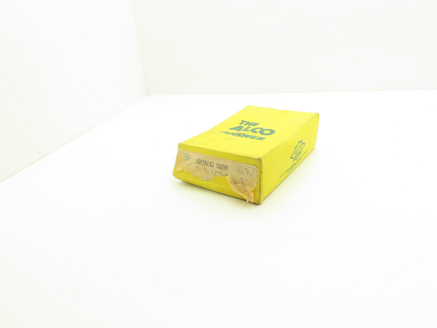 Alco Controls 240RA 12T7-M Solenoid Valve 120VAC 50/60Hz 7/8" ODF Extended End