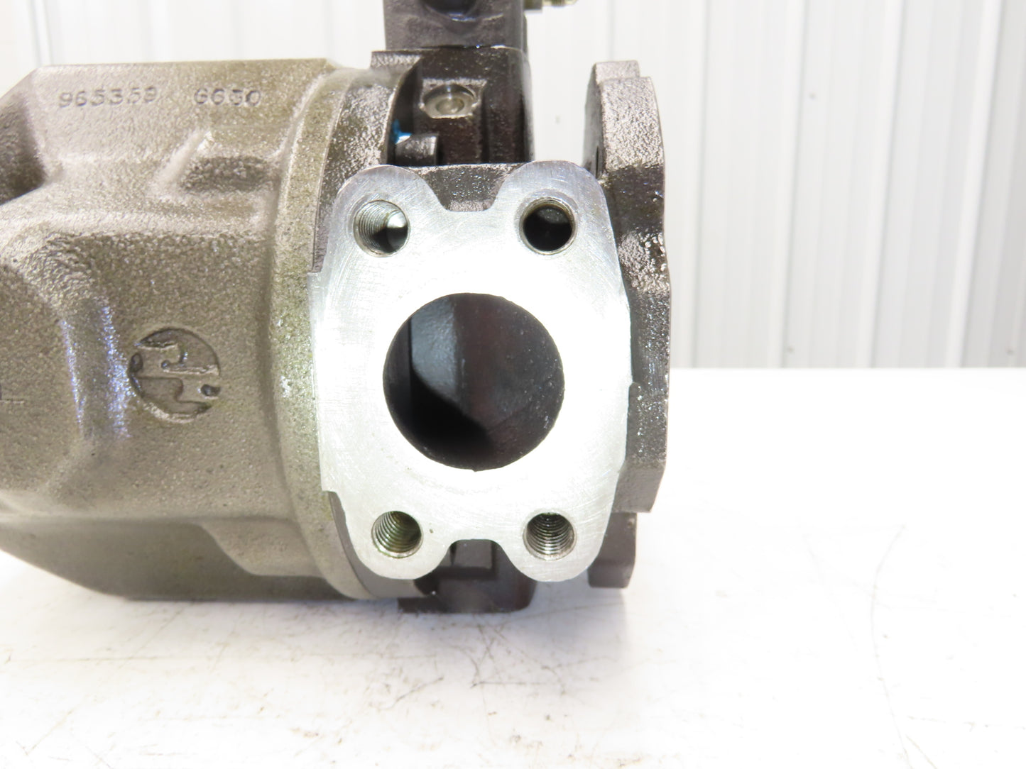 Rexroth AA10VSO45DFR1/31R-PKC62-K02 Hydraulic Piston Pump Series 31 Flow Control