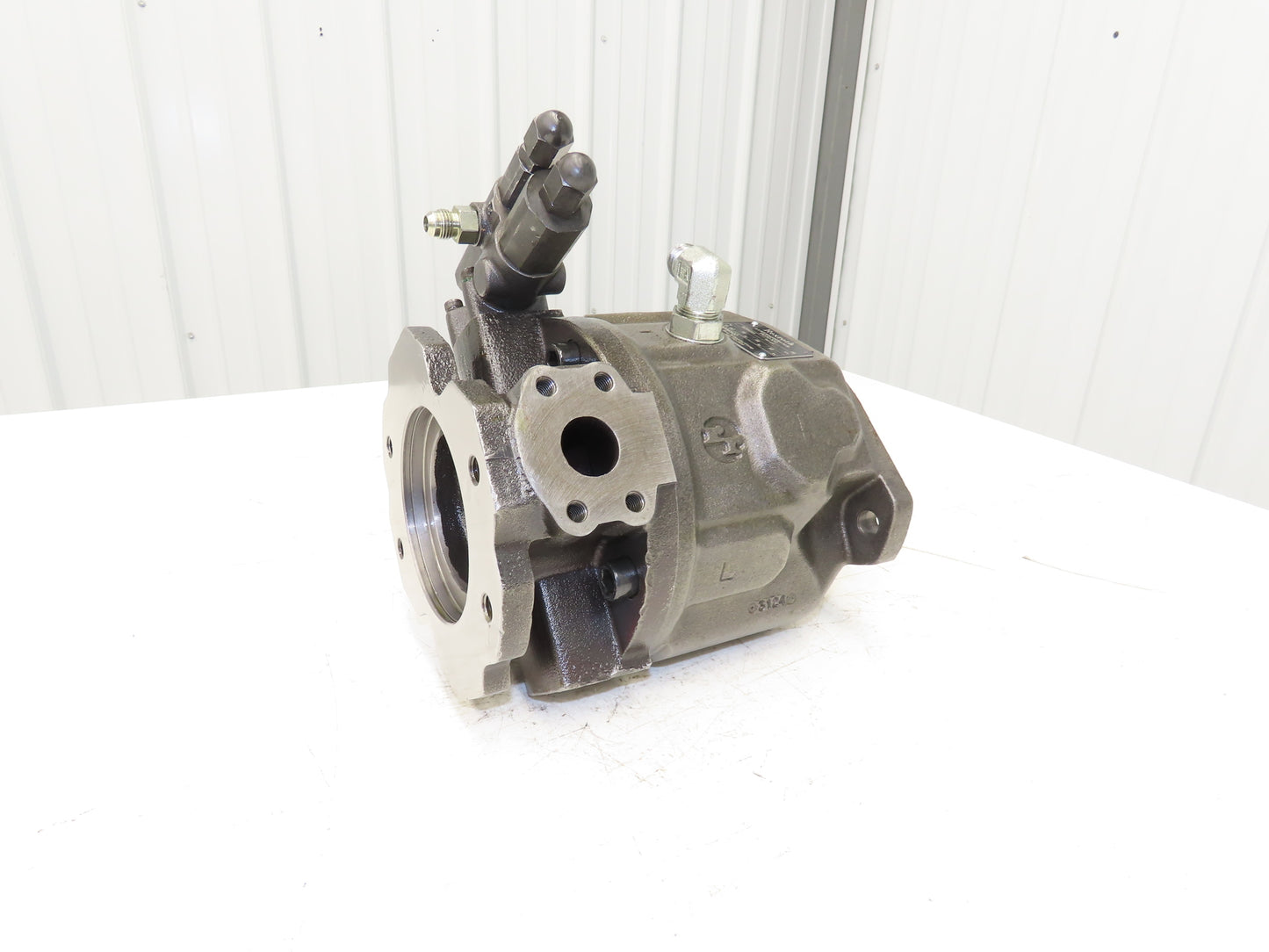 Rexroth AA10VSO45DFR1/31R-PKC62-K02 Hydraulic Piston Pump Series 31 Flow Control