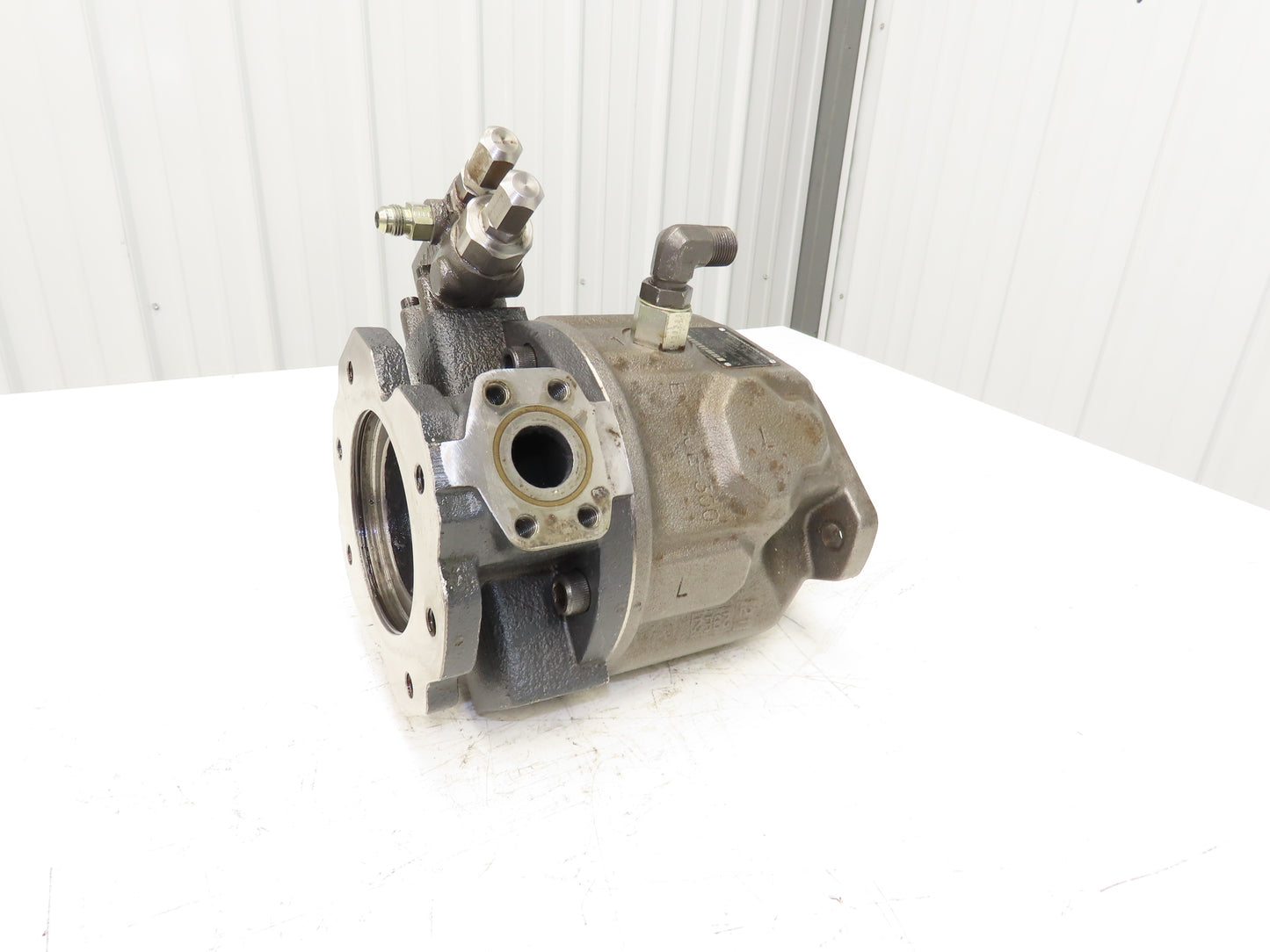 Brueninghaus Rexroth AA10VS045DFR1/31R-PKC62K02 Hydraulic Piston Pump Series 31
