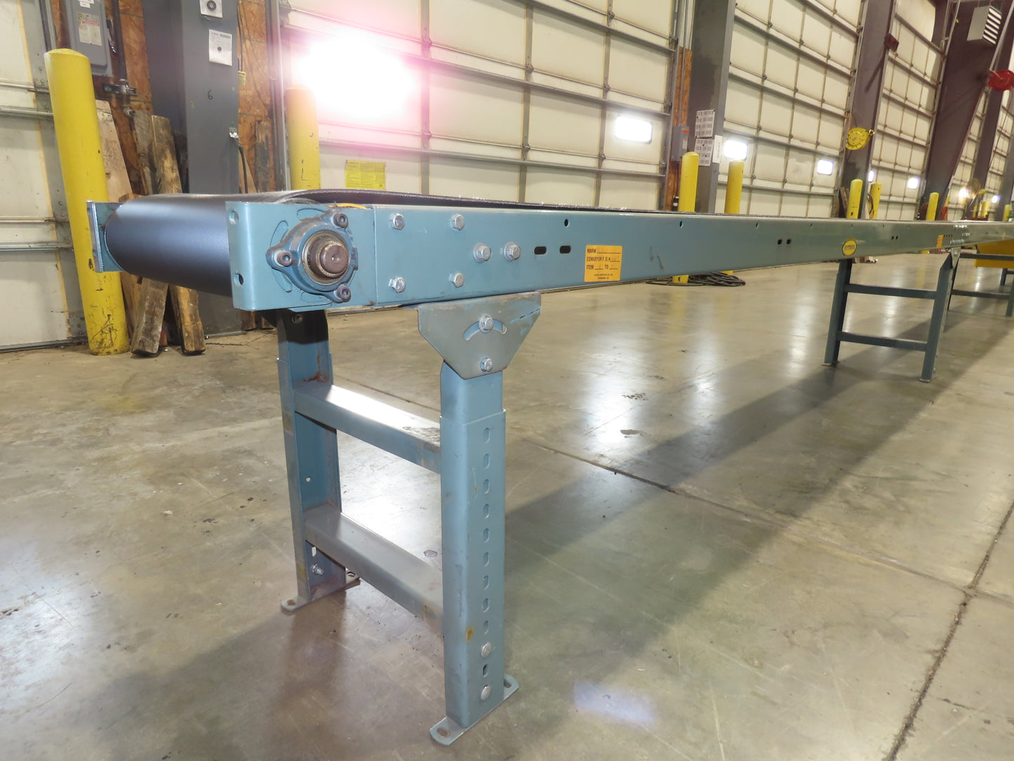 Hytrol 18"x 50' Slider Bed Conveyor 15.5" Belt 2Hp 3PH Center Drive 53FPM