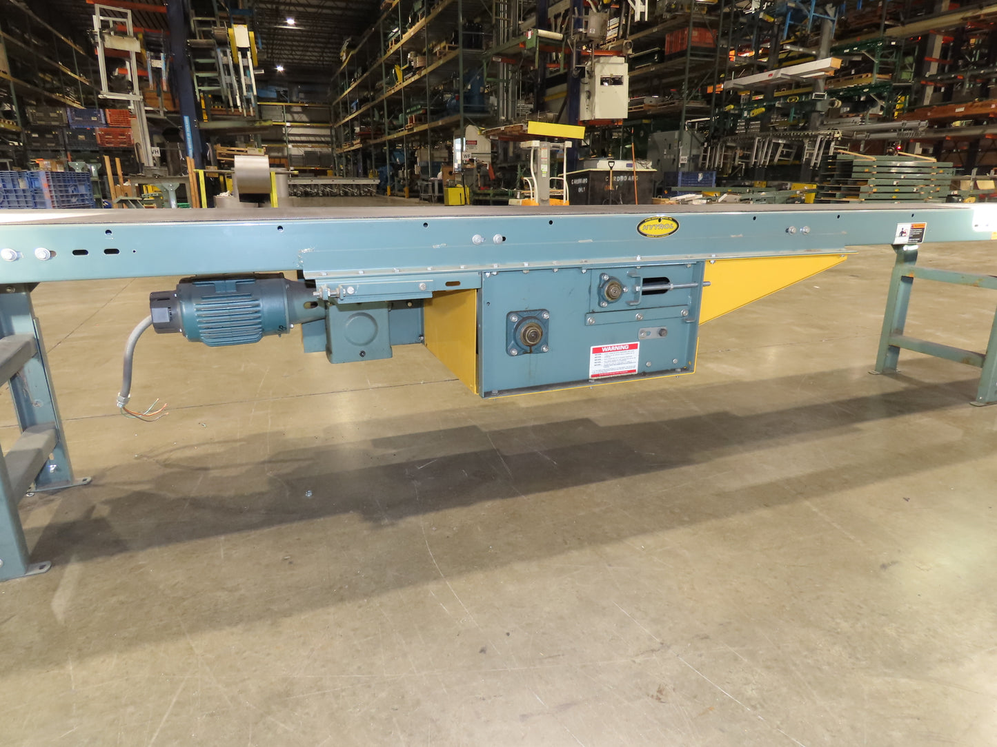 Hytrol 18"x 50' Slider Bed Conveyor 15.5" Belt 2Hp 3PH Center Drive 53FPM