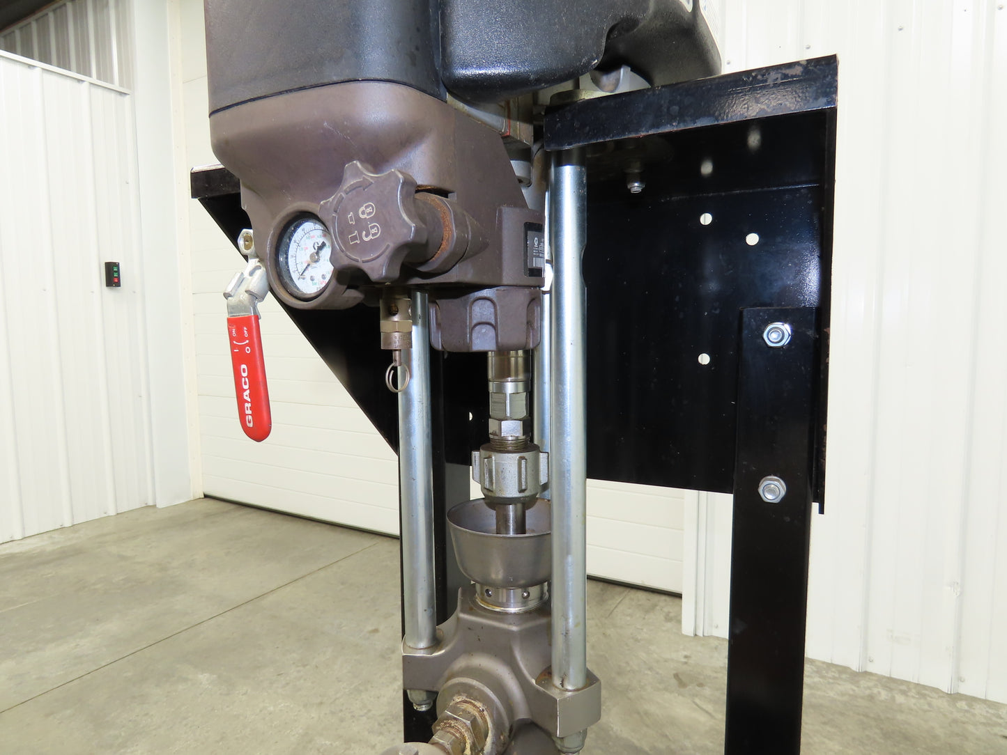 Graco P16MSE Dura-Flo NXT 16S 2-Ball 16:1 Piston Pump N22LT0 Air Motor DataTrak