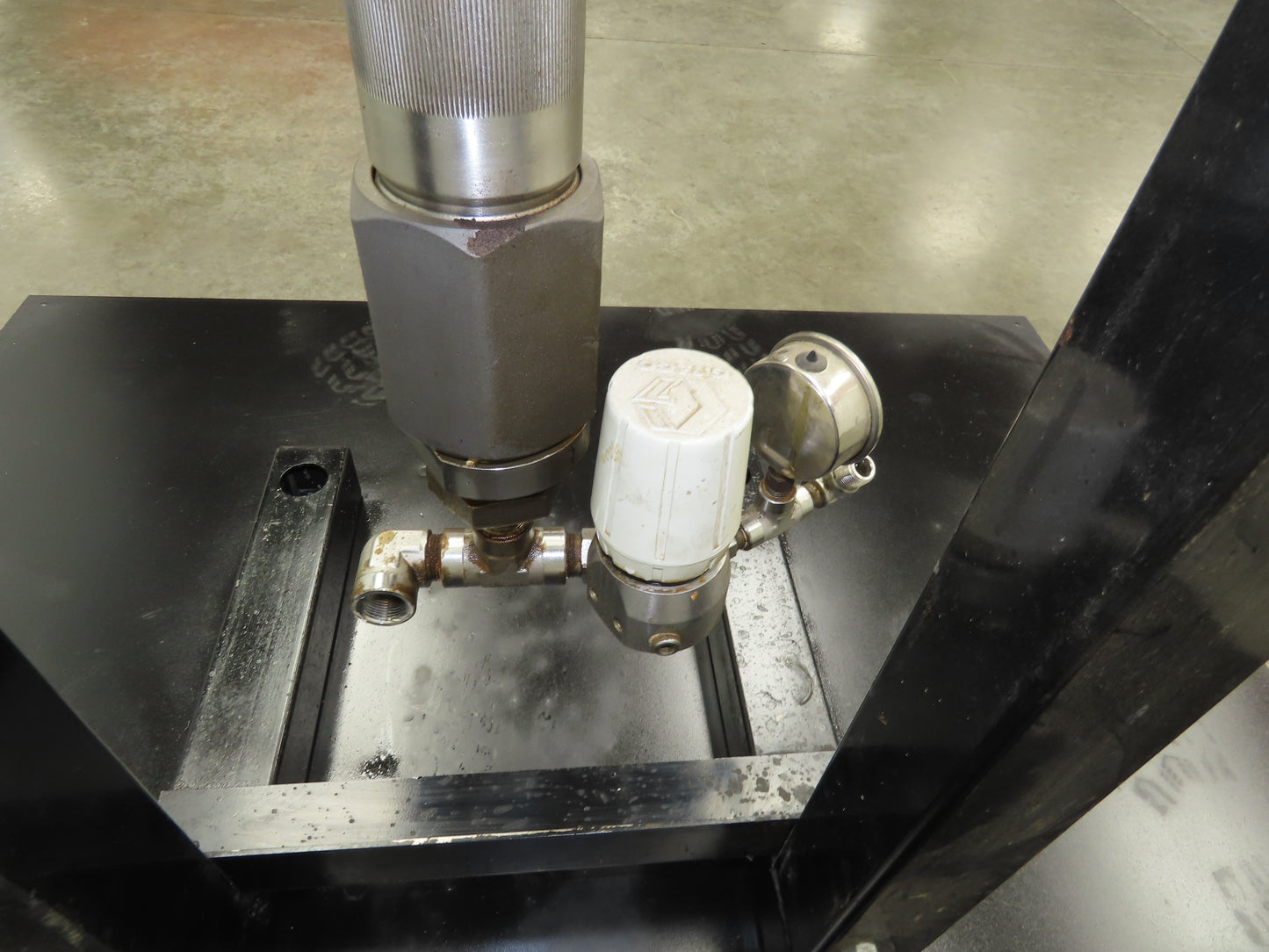 Graco P16MSE Dura-Flo NXT 16S 2-Ball 16:1 Piston Pump N22LT0 Air Motor DataTrak