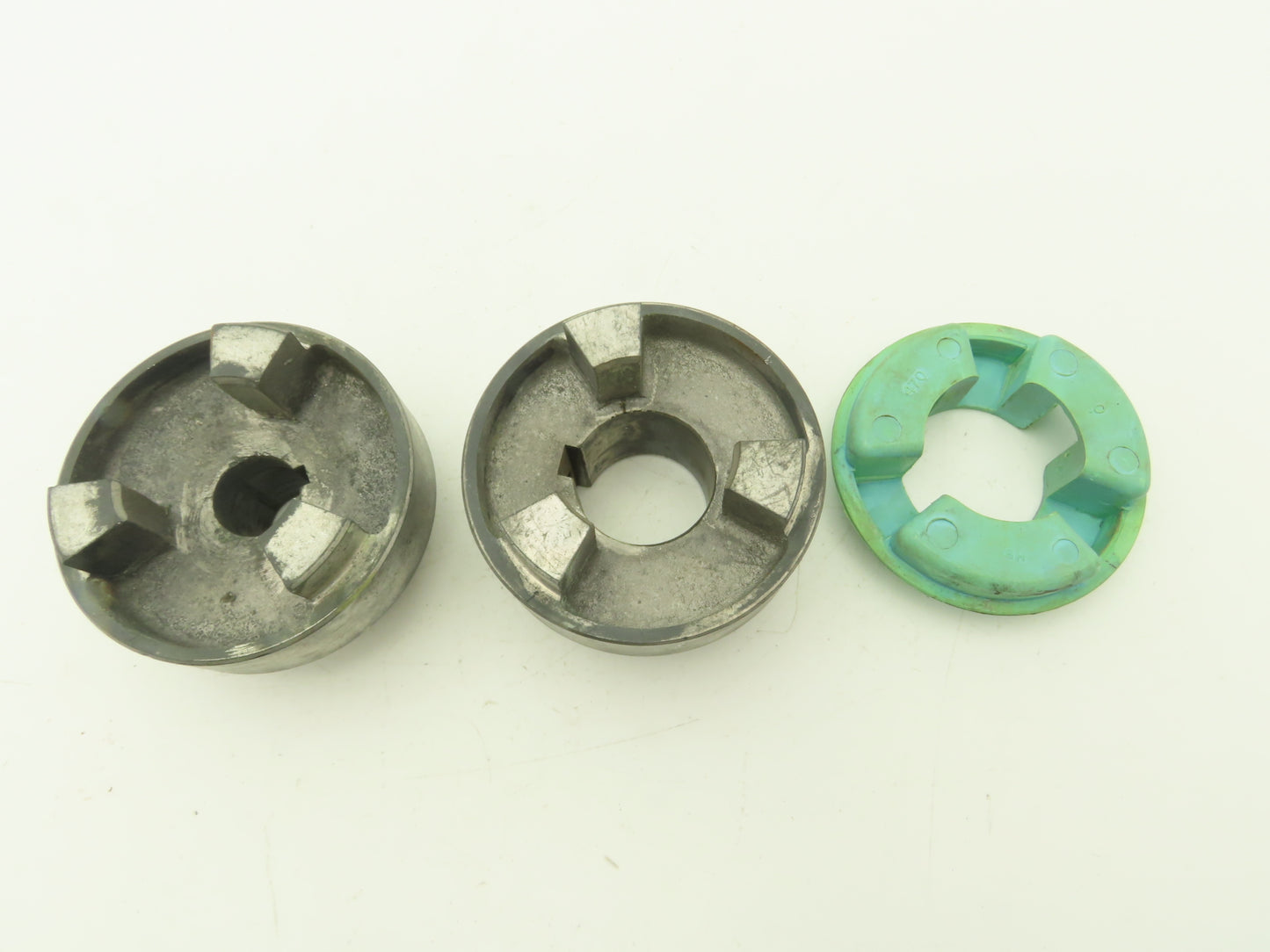 Magnaloy 400 Flex Coupling Hub Aluminum 1-5/8x1" Bore 	3/8x1/4" Keyways Set