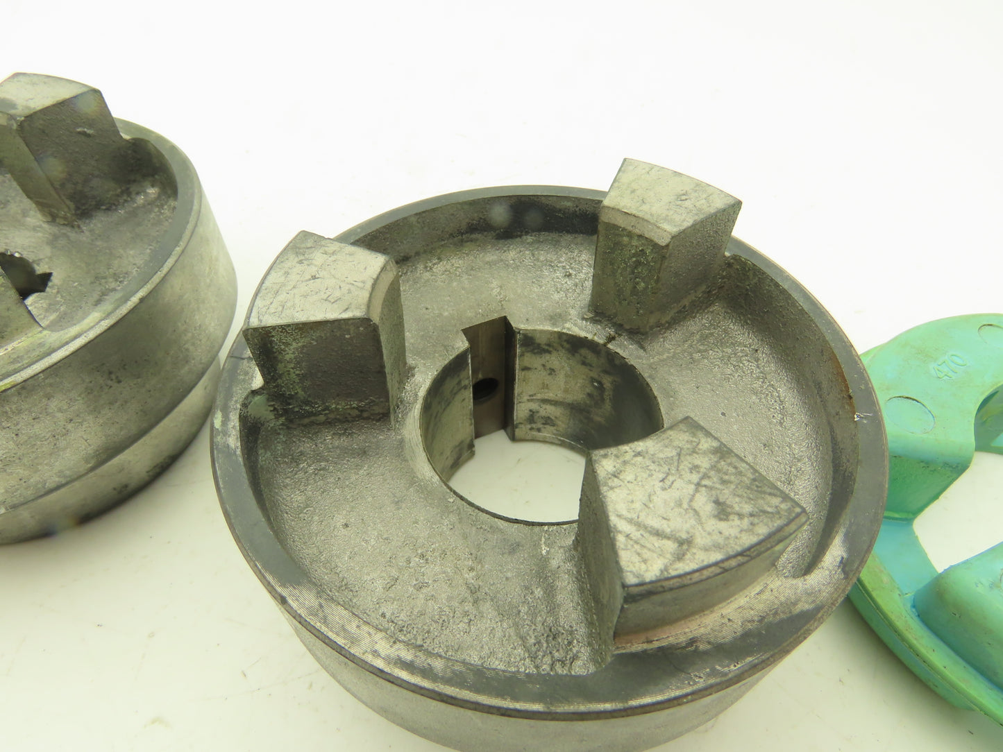 Magnaloy 400 Flex Coupling Hub Aluminum 1-5/8x1" Bore 	3/8x1/4" Keyways Set