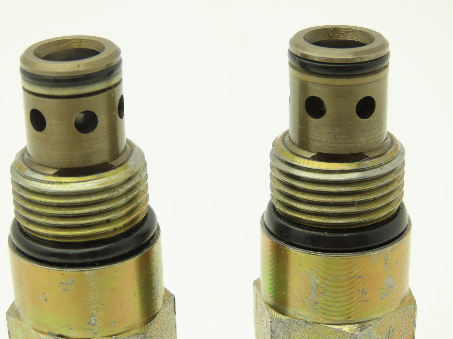 Vickers RV5-10-S-0-35/30 Screw-In Cartridge Relief Valve  Lot of 2