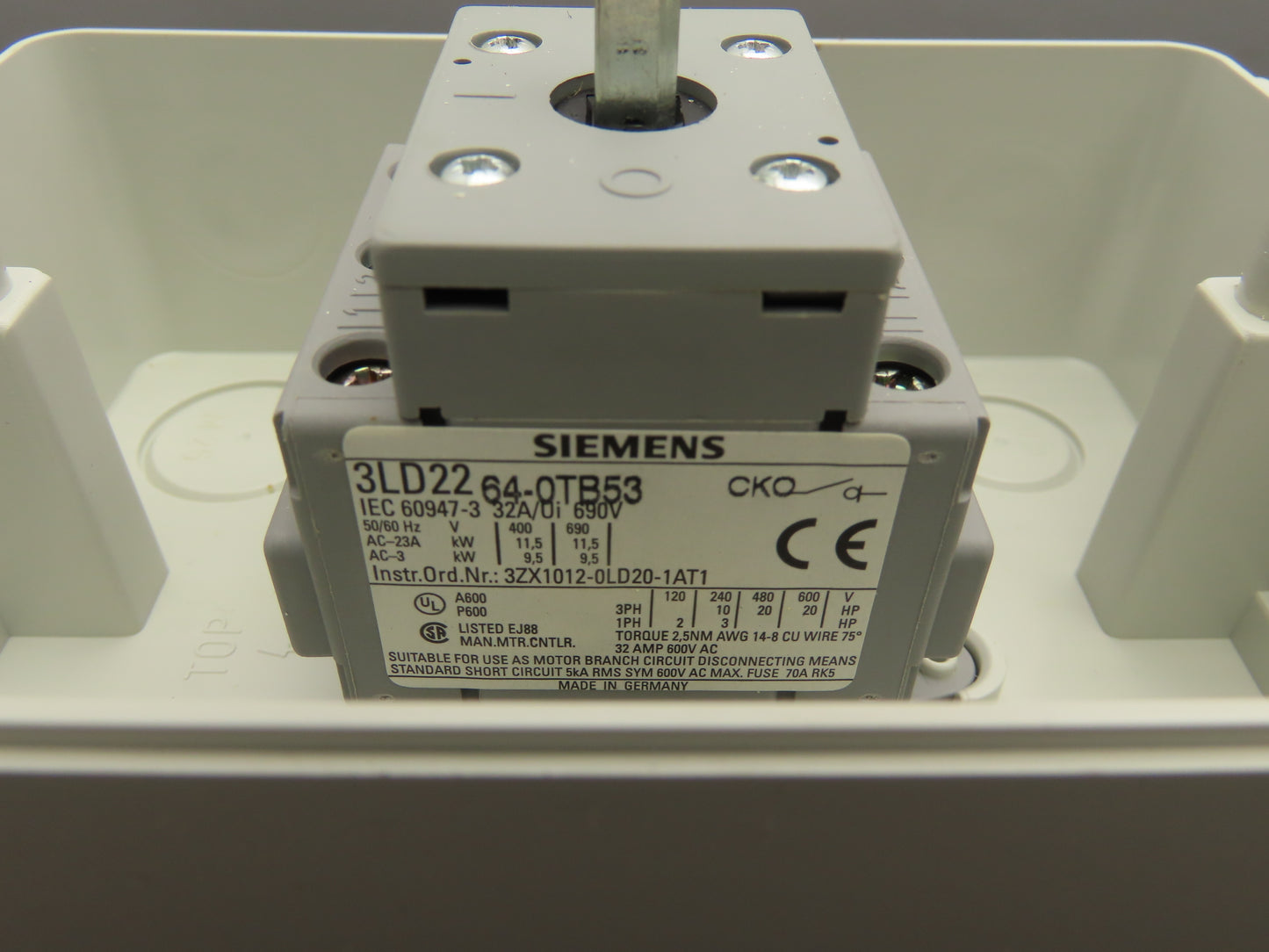 Siemens 3LD2164-OTB53 Disconnector Switch Main Emergency Stop 400VAC 25A 9.5kW