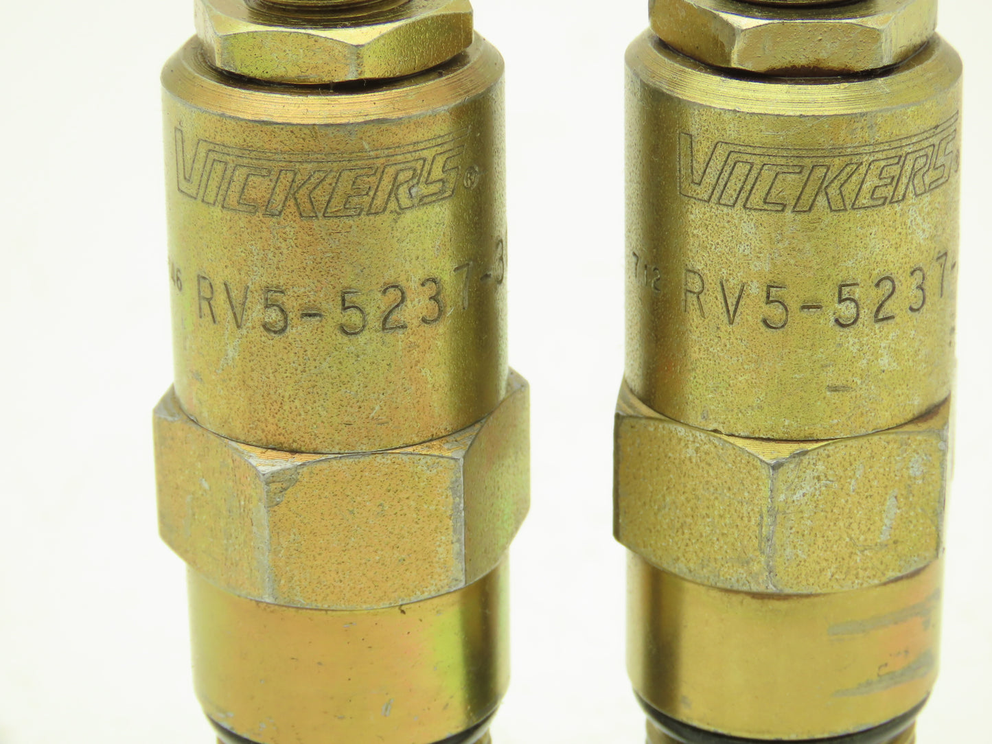 Vickers RV5-5237-30 Screw-In Cartridge Relief Valve  Lot of 2