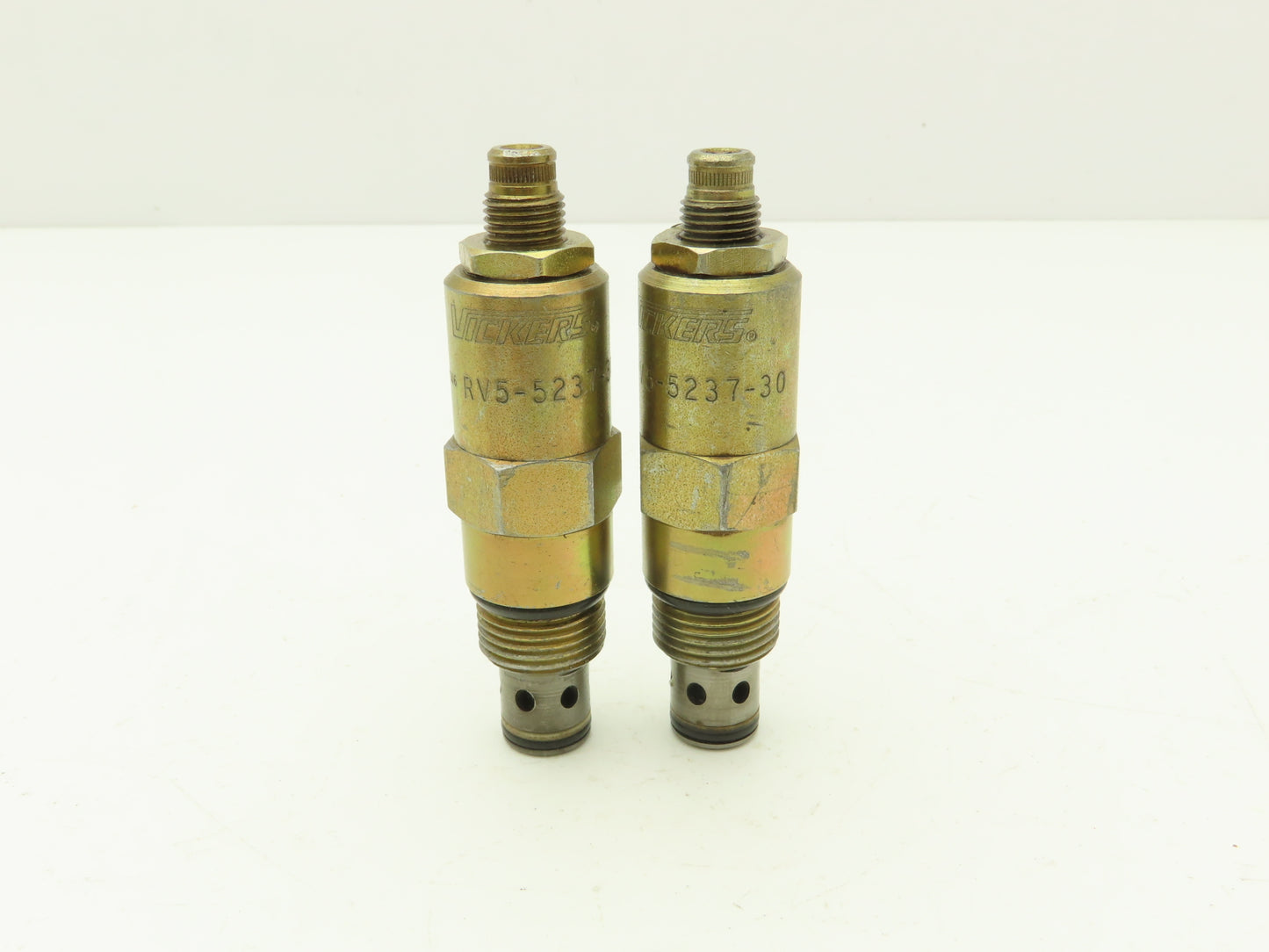 Vickers RV5-5237-30 Screw-In Cartridge Relief Valve  Lot of 2