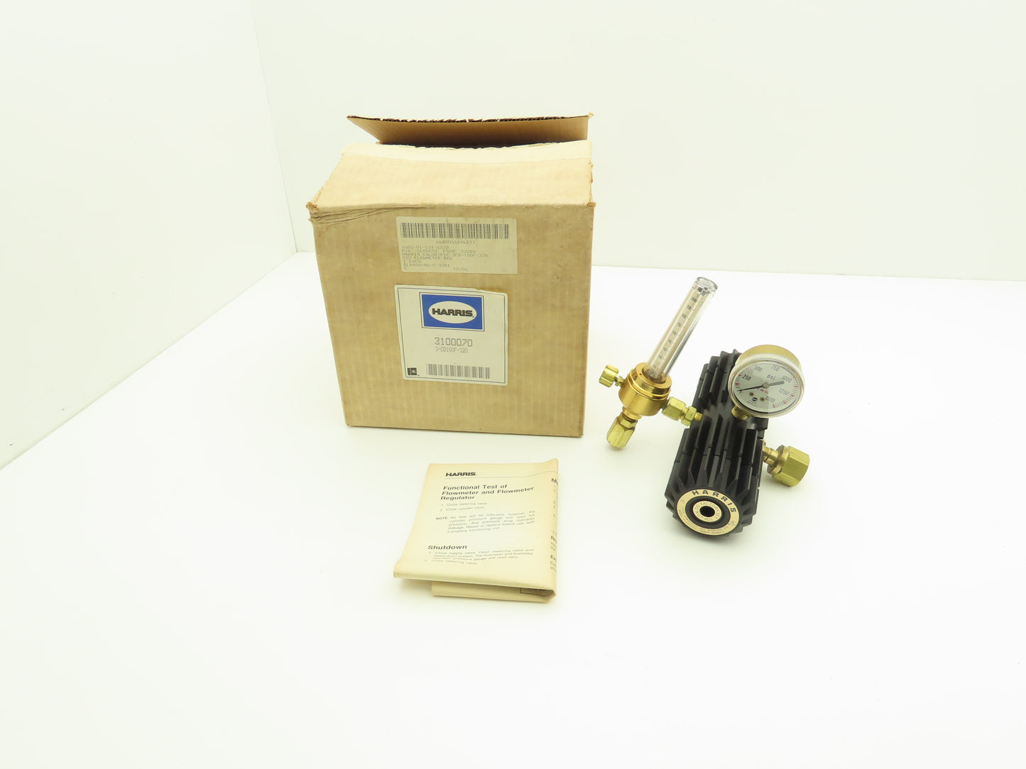 Harris 3-CD100F Calorific Compressed Gas Regulator w/1500PSI Gauge & Flowmeter