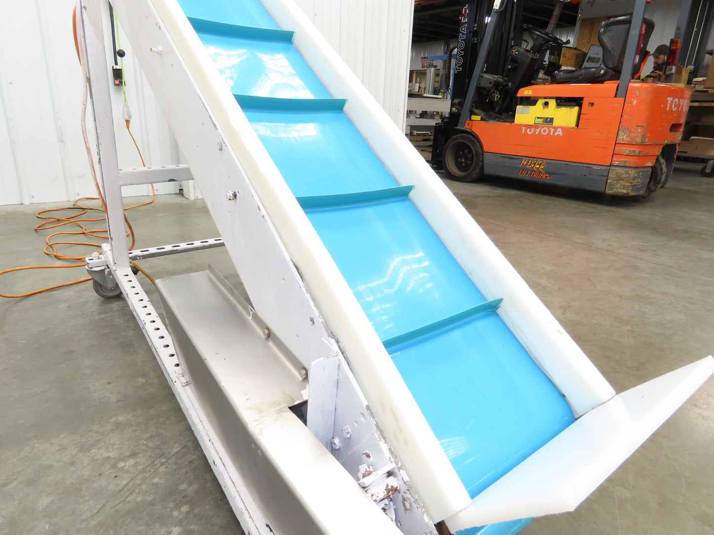 10"x 72" Portable Incline Conveyor Cleated Belt 115V 1PH Belt Drive 39FPM