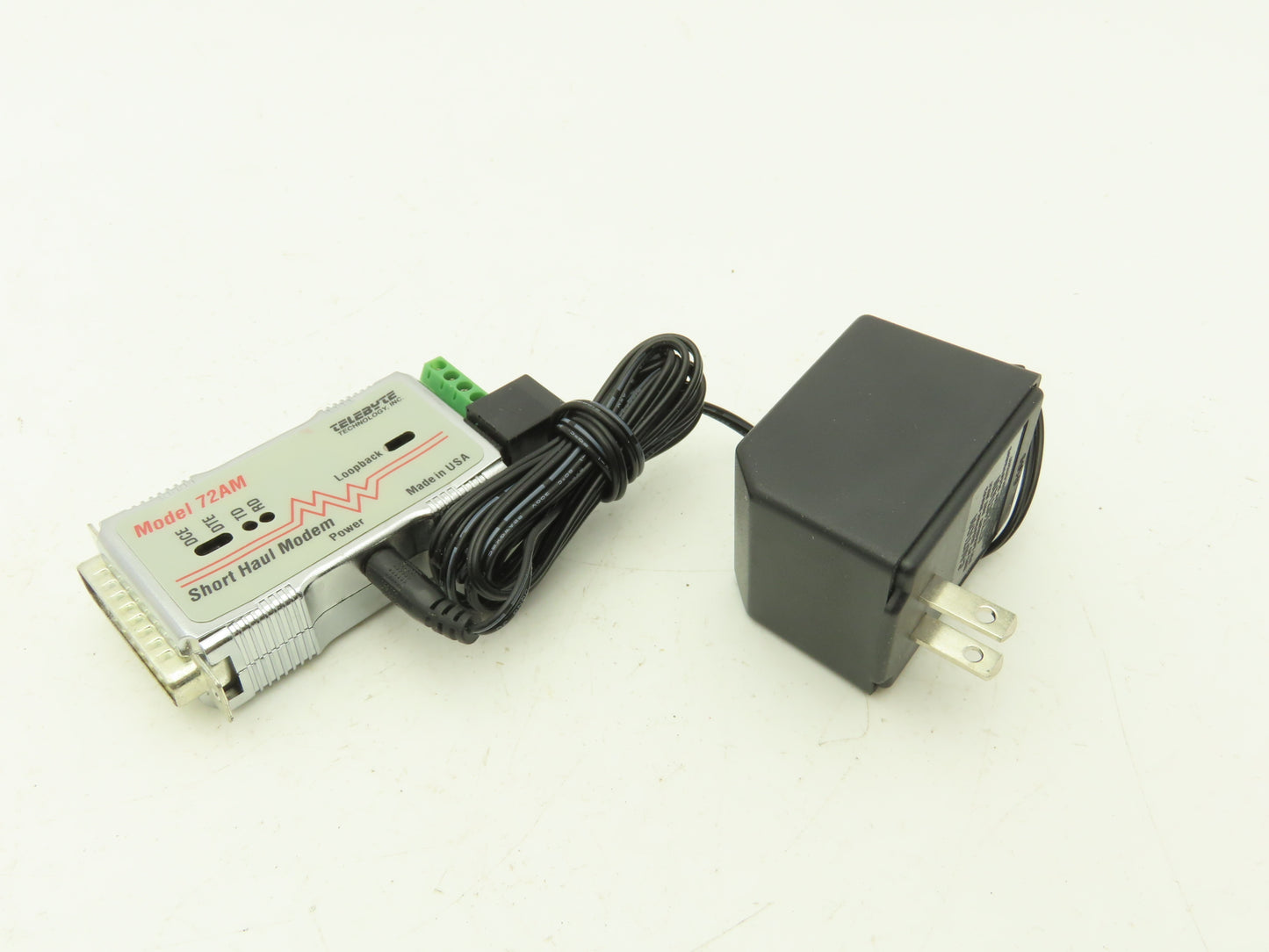 Telebyte Model 72AM Short Haul Modem With Power Supply 120VAC In 9VAC Out