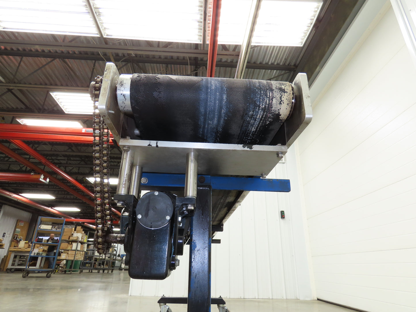 Steeltek 8' 8" Portable Conveyor 12"Belt Stainless 230/460V Chain Drive 140FPM