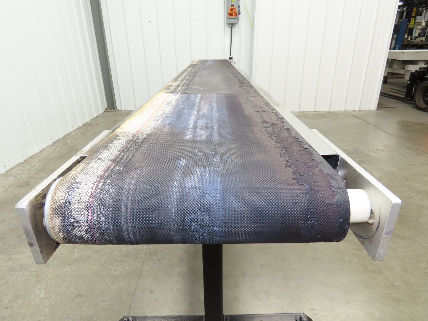 Steeltek 8' 8" Portable Conveyor 12"Belt Stainless 230/460V Chain Drive 140FPM