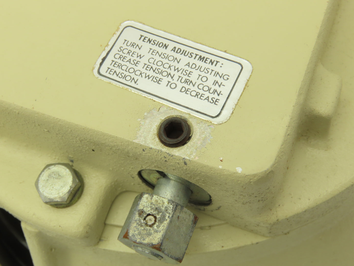 Aero-Motive 40J-A Tool Balancer 30 lb Capacity Spring Retracting