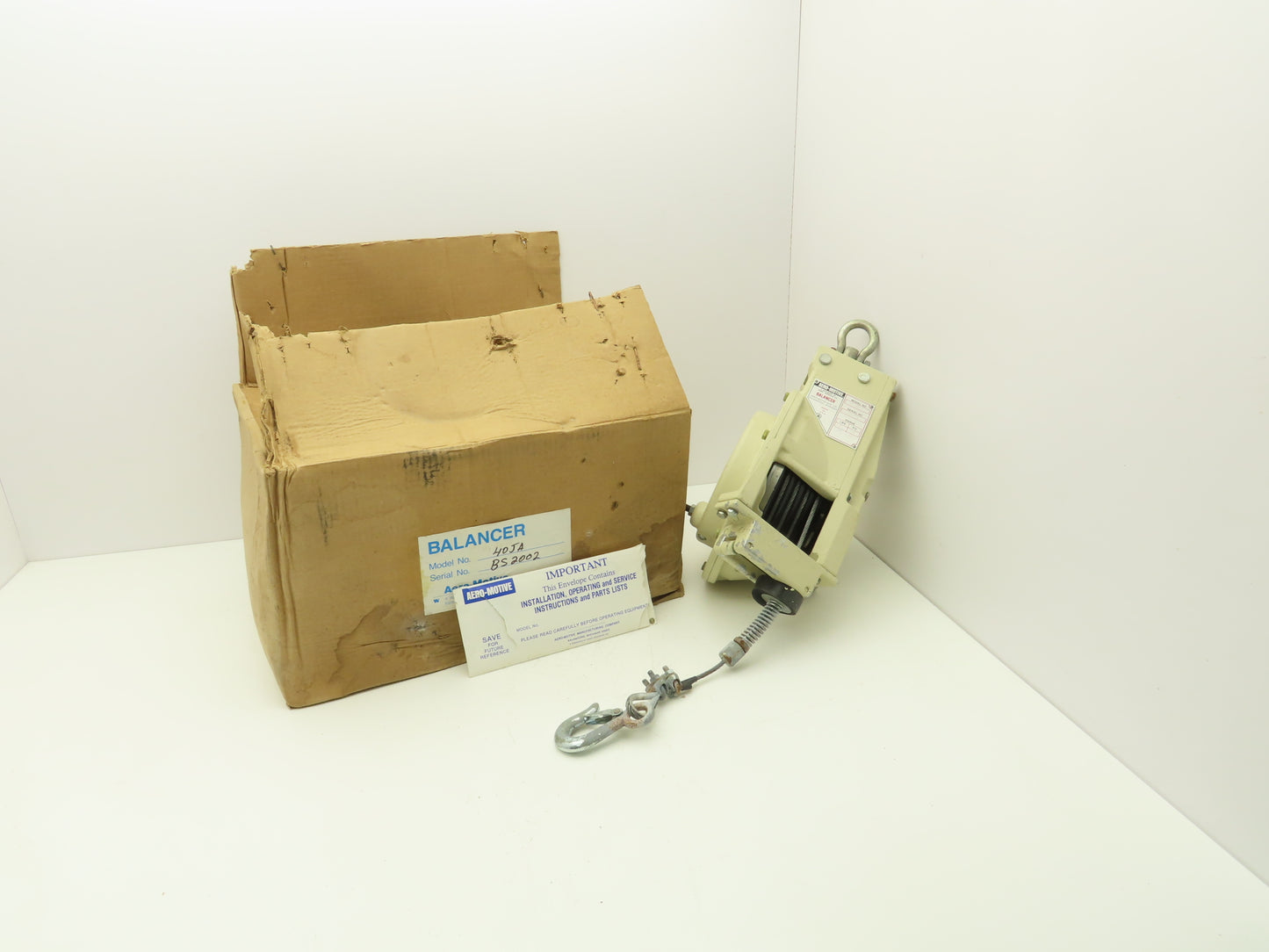 Aero-Motive 40J-A Tool Balancer 30 lb Capacity Spring Retracting