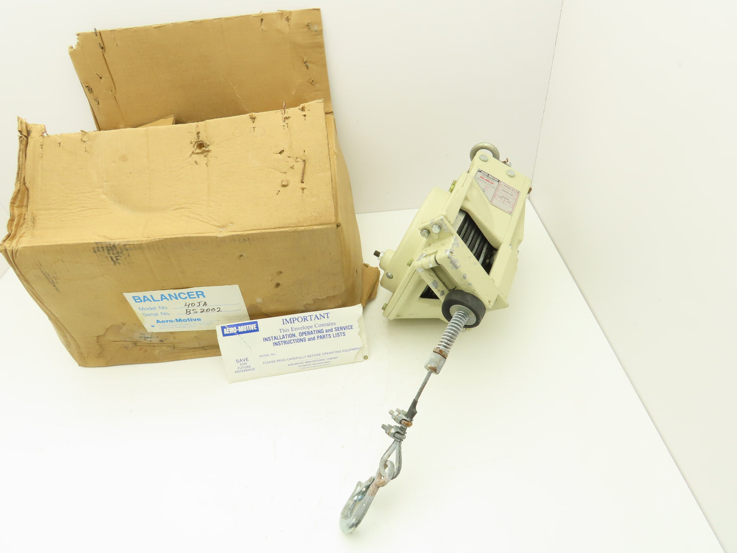 Aero-Motive 40J-A Tool Balancer 30 lb Capacity Spring Retracting