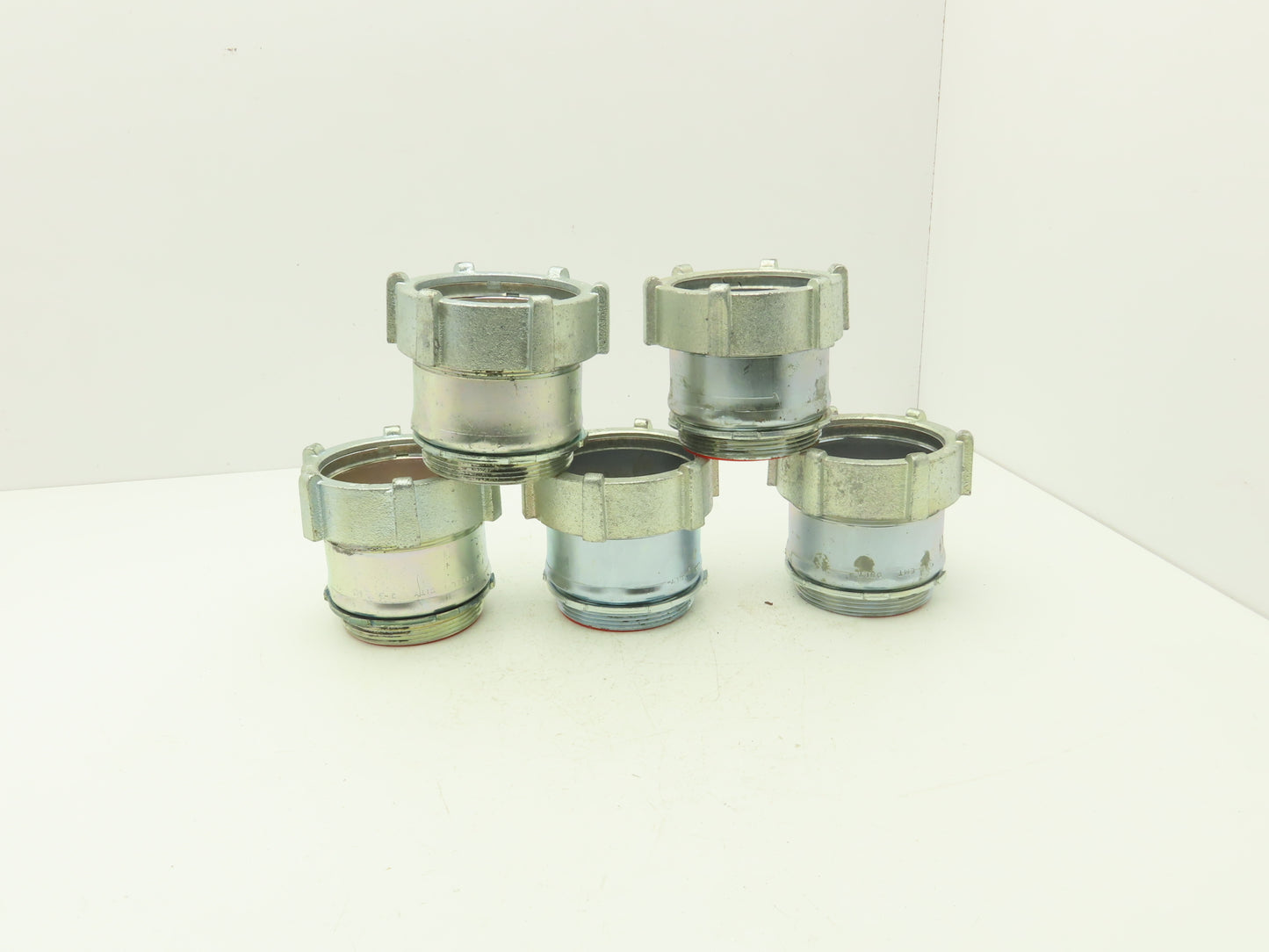 TC719US 3-1/2" EMT Conduit Compression Connector Insulated Throat Lot of 5