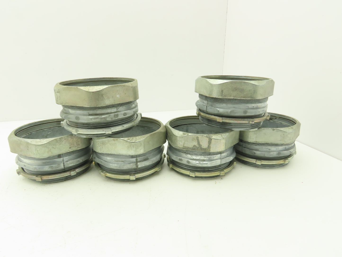 Rigid IMC 4" EMT Straight Compression Connector Fitting  Lot of 6