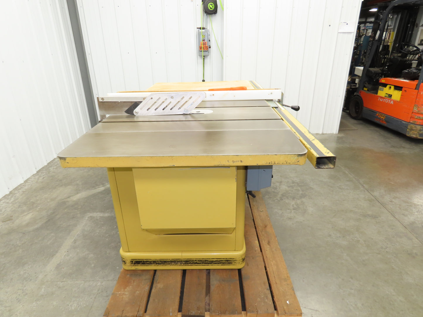 Powermatic 72-TA Table Saw 14" Tilting Arbor 7.5Hp 240/480V 3Ph 52" Fence