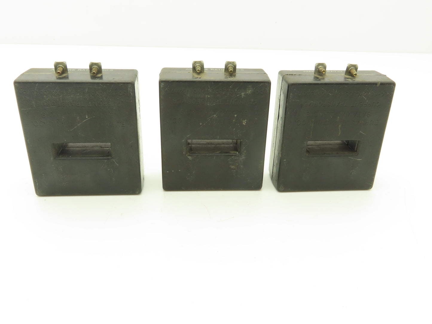 Furnas Electric D52073 Current Transformer Amp Ratio 300-5 50/60 Cy Lot of 3