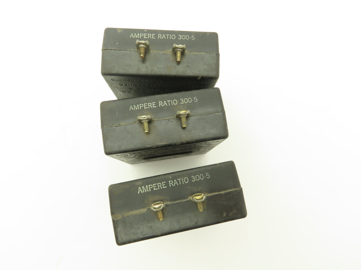 Furnas Electric D52073 Current Transformer Amp Ratio 300-5 50/60 Cy Lot of 3