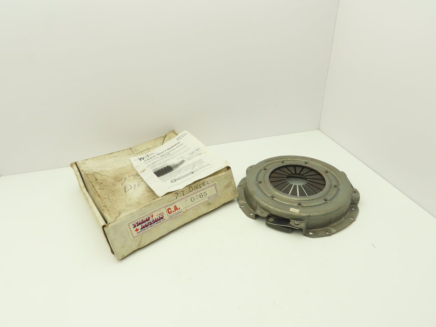 Valeo 360065 7.3 Diesel Pressure Plate 11" x 2-3/8" Bolt Pattern 12-3/8" x 3/4"